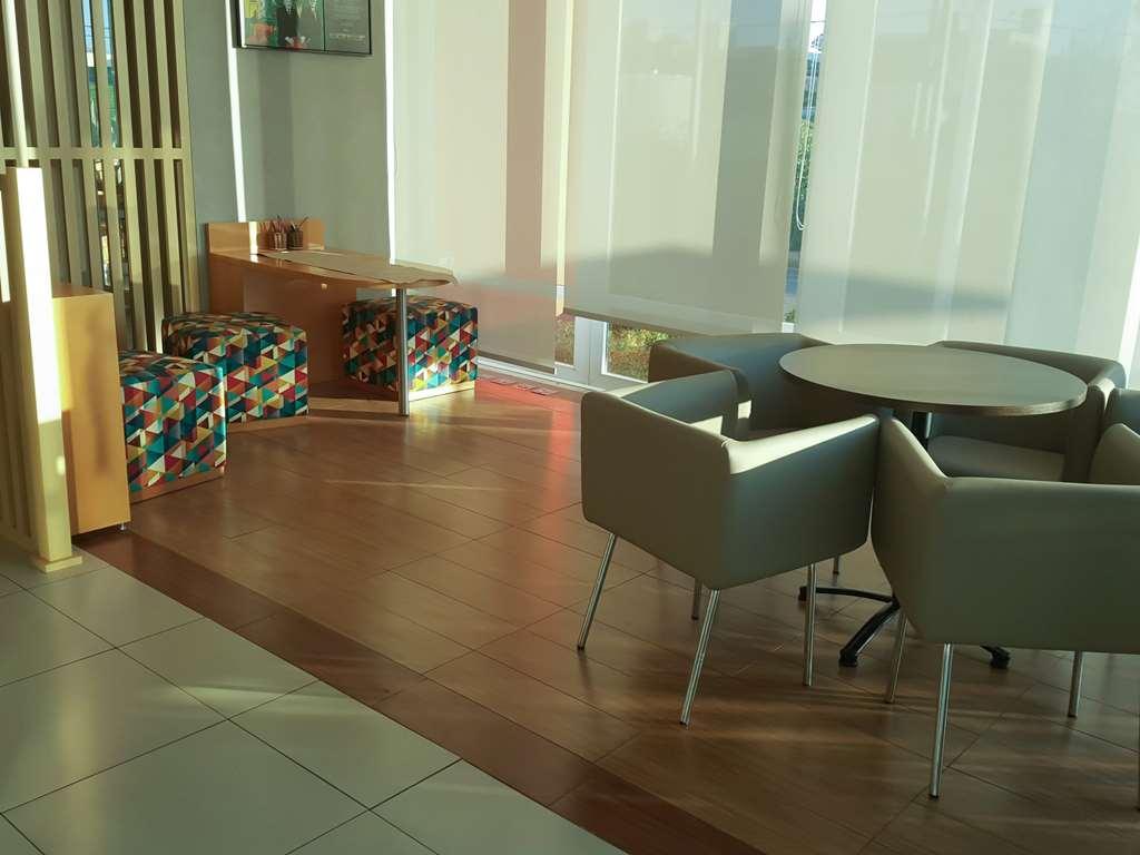 Hotel Ibis Plaza Shopping 3*